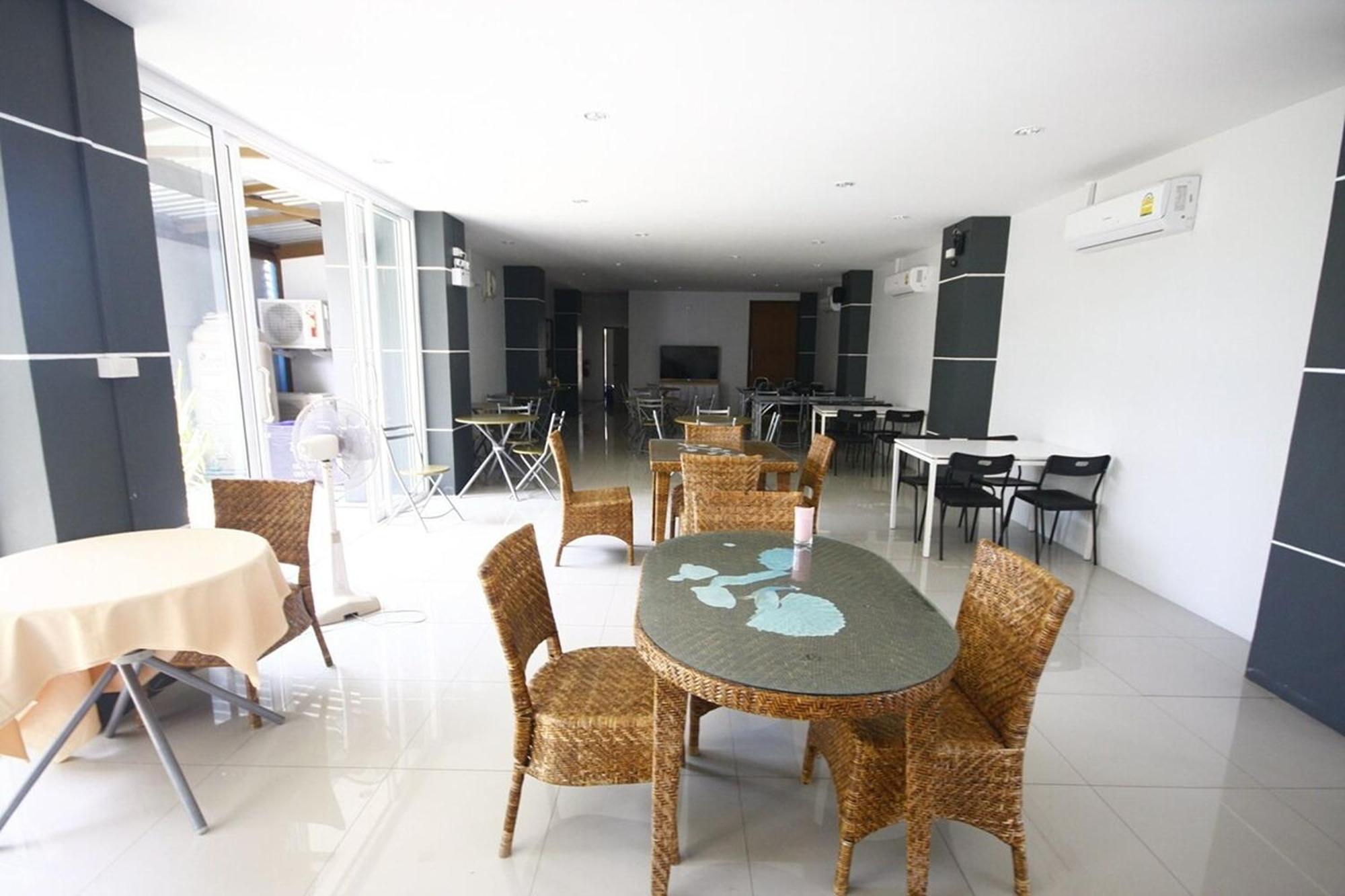 La Viva Hotel Buriram Ngoại thất bức ảnh