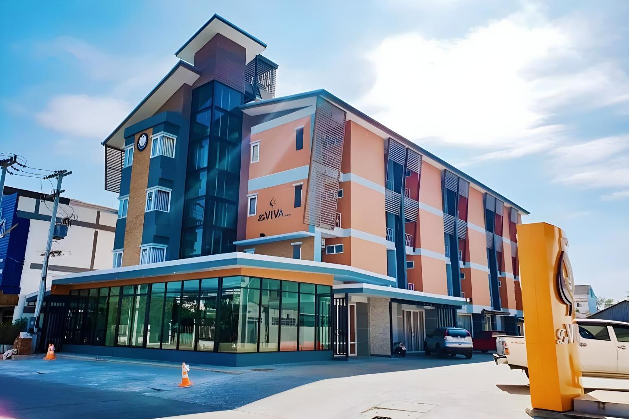La Viva Hotel Buriram Ngoại thất bức ảnh
